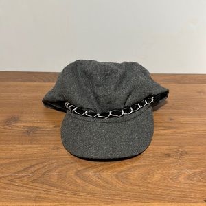 Grey hat